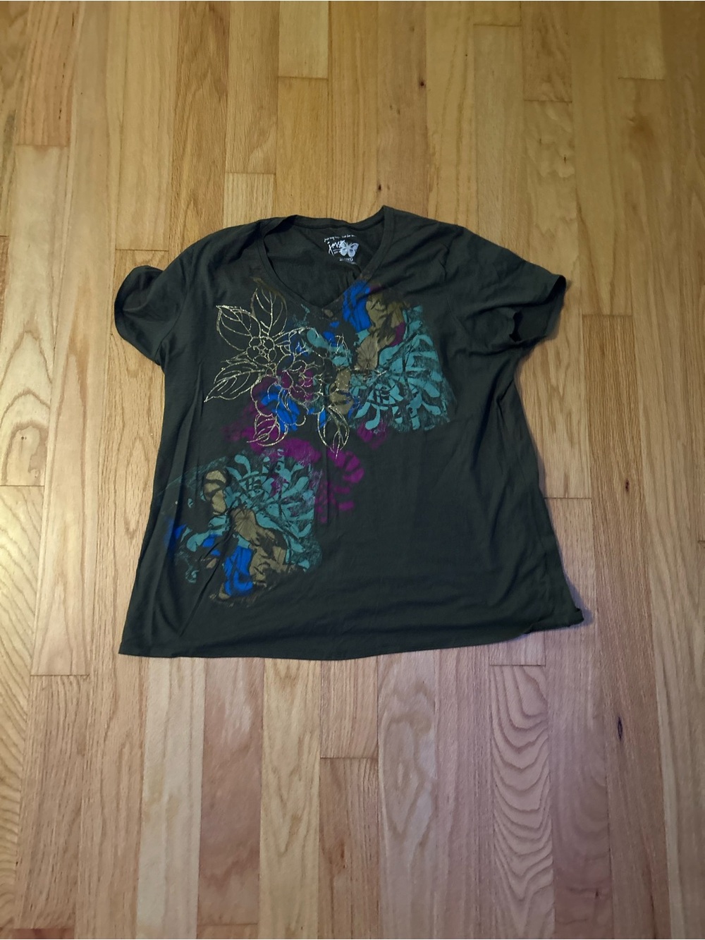 Olive Floral Graphic V-Neck Tee